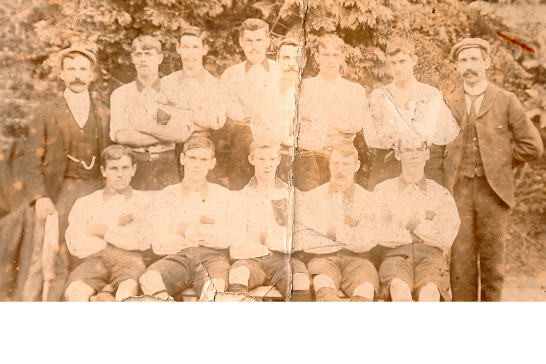 Men's First Team 1900/1901 Team Photo